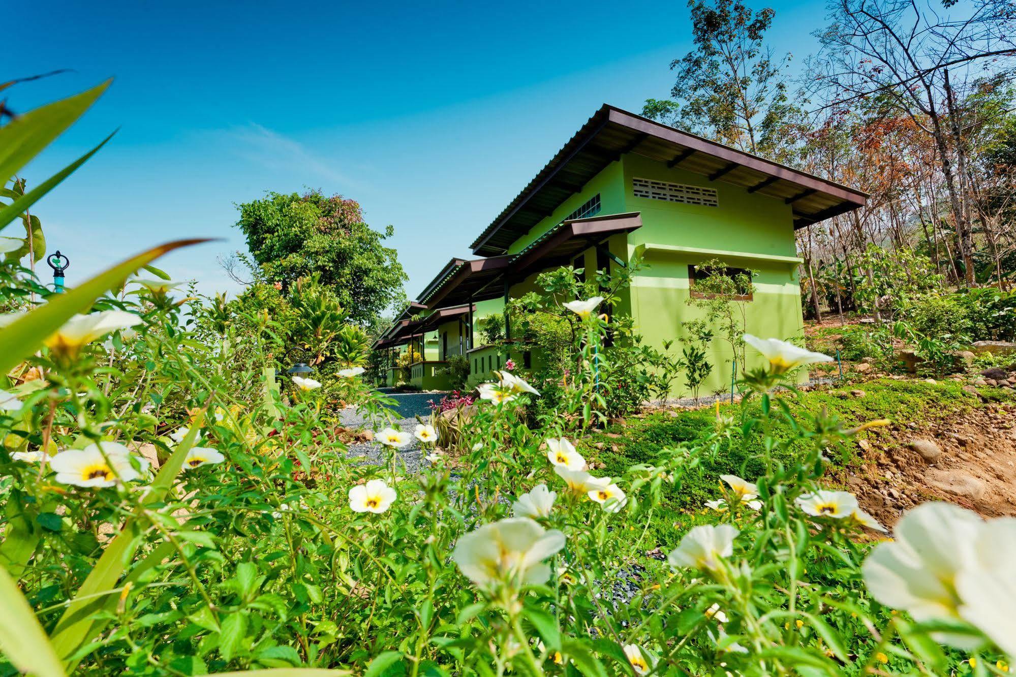 The Mouth Resort - Sha Extra Plus Khao Lak Exterior photo